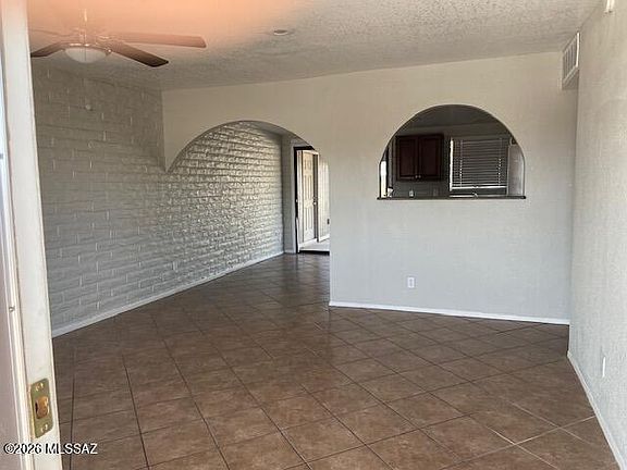 4th image of 7511 E Poinciana Dr
