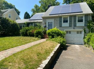 744 Fairway Dr, Union, NJ 07083
