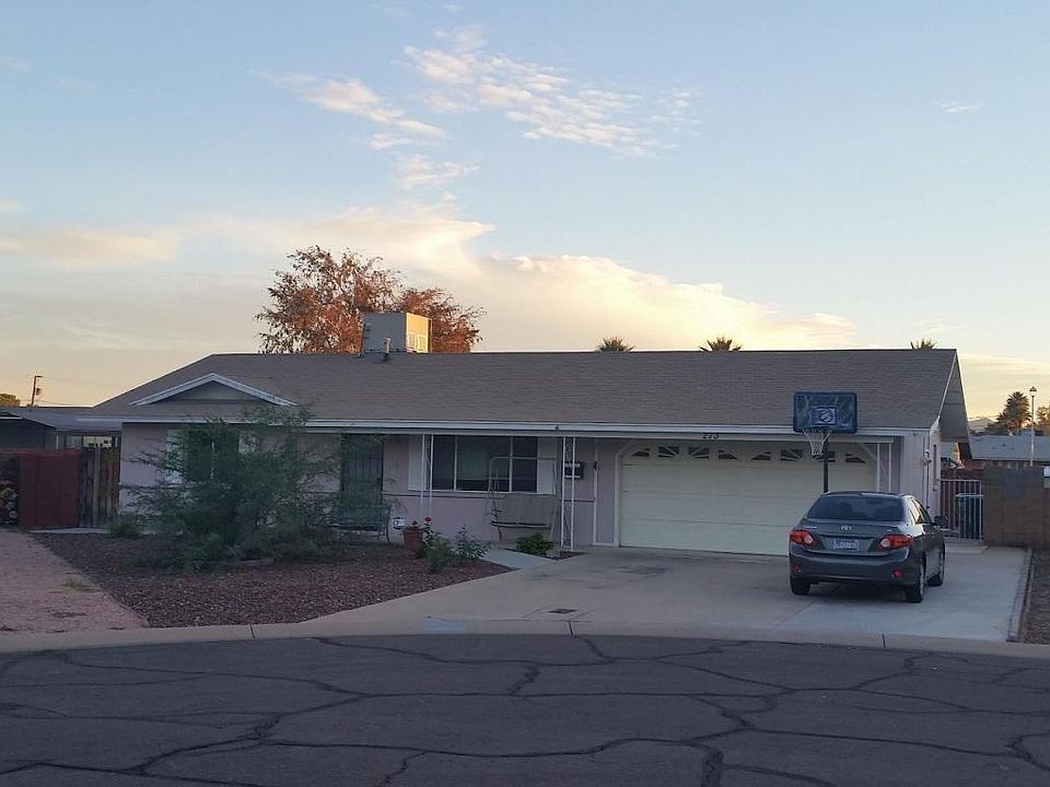 1st image of 213 E La Paz Dr
