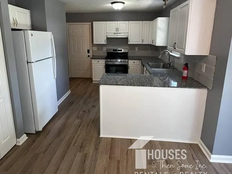 1 Valhalla Ln — Photo 4