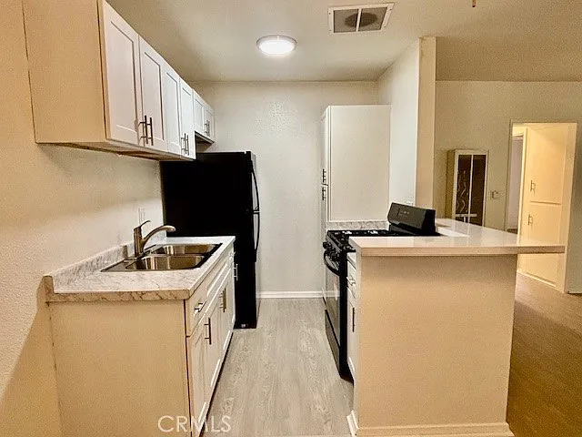 1810 W Sallie Ln #G — Photo 11