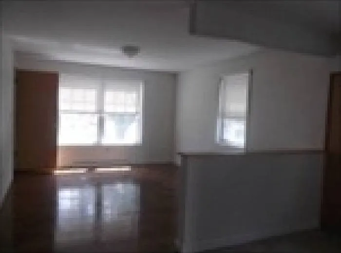 Living Room/Dinning Area