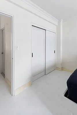 Rented by Keller Williams NYC | media 23