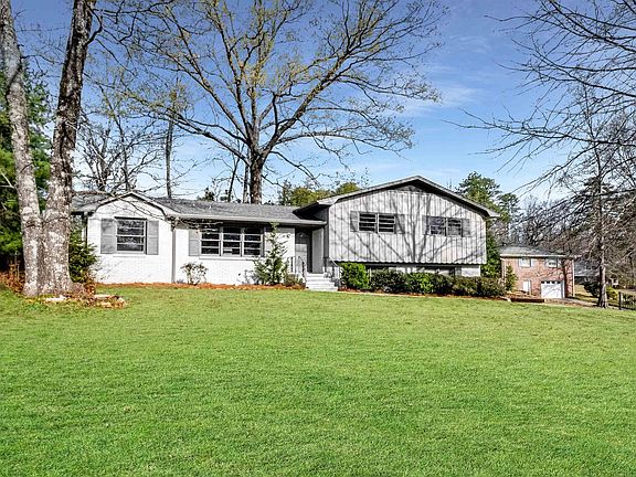 2nd image of 2406 Gawain Dr