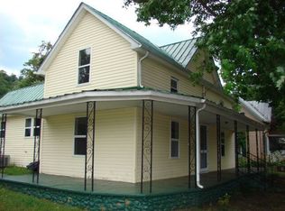 222 Douglas Dr, Damascus, VA 24236