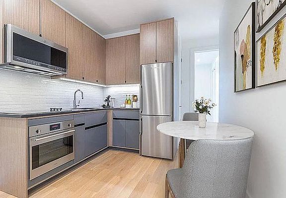 2nd image of 244 E 7th St APT 17