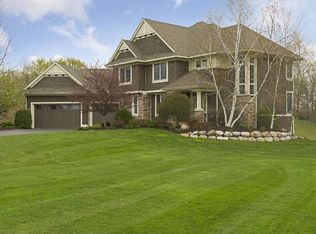 2855 Providence Pl, Maple Plain, MN 55359