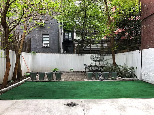 Rented by Lindemar LLC | media 42