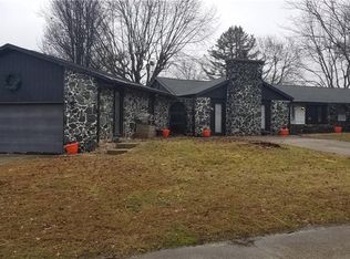 7201 S Hibiscus Dr, Muncie, IN 47302