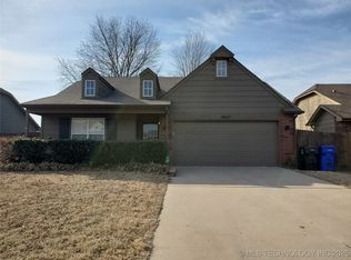 3607 E Berkeley St, Broken Arrow, OK 74014