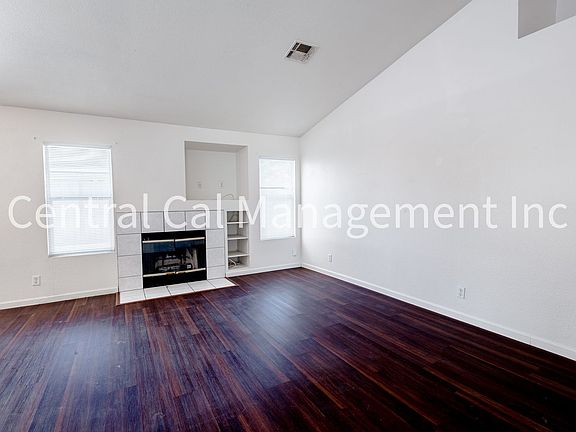 5th image of 11511 Bay Meadows Ln