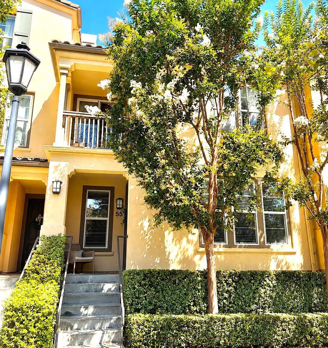 3 bed, 2.5 bath, 1460 sqft, $4,200 — Photo 1