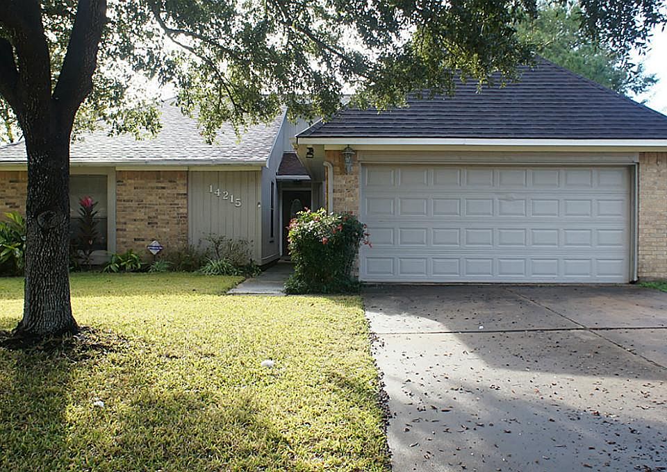 1st image of 14215 Whitecross Dr