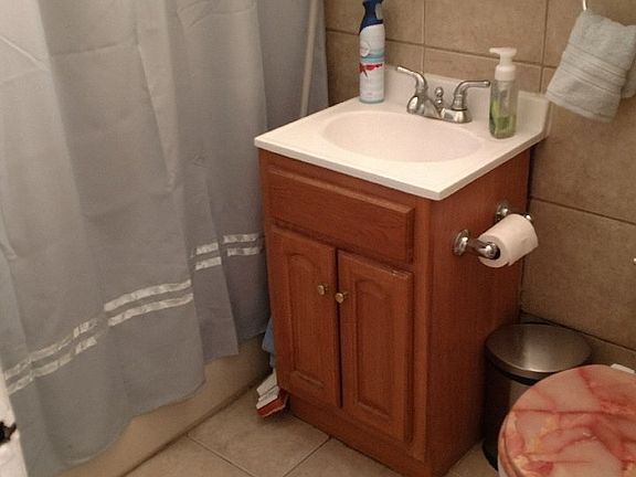 4th image of 4420 Douglaston Pkwy APT 1E