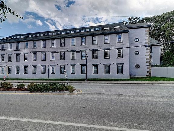 3rd image of 25 Water St APT 301