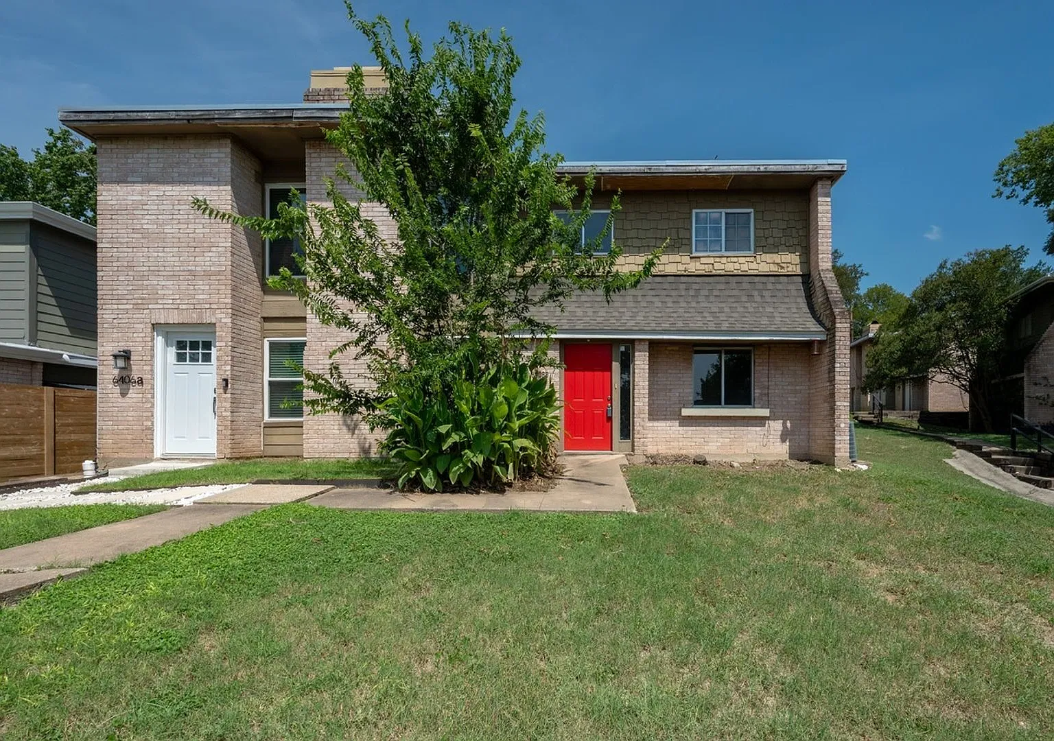 Austin Charm Meets Everyday Value Lease for $1,650/Month with an 18-Month Lease — Photo 1