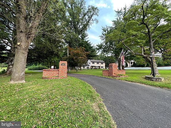 2nd image of 1305 Twining Rd