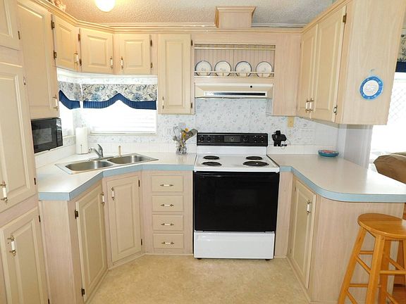 4th image of 41219 Hockey Dr Lot 119