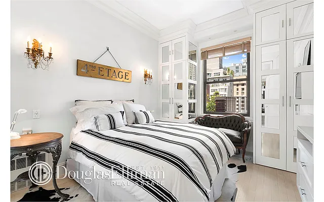 Sold by Douglas Elliman | media 37