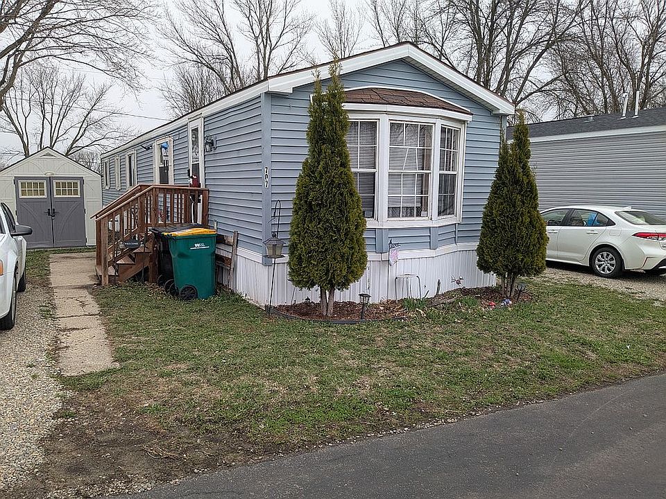 1st image of 707 Larimore Cir