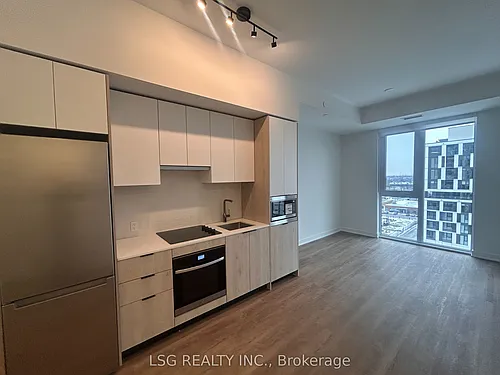 1007 The Queensway Photo 1