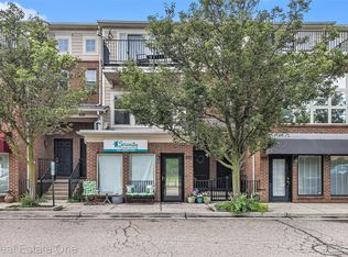 207 Legato Dr, Walled Lake, MI 48390