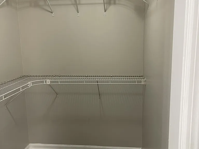 6855 Oakland Dr — Photo 31