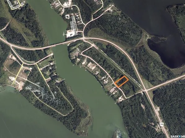 135 & 137 Midget ROAD, Buffalo Narrows, SK S0M 0J0