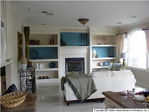 4th image of 25 Bogota St #M6job27