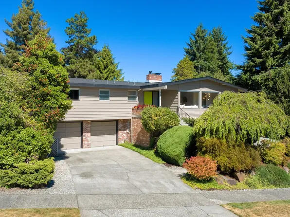 9611 42nd Avenue NE, Seattle, WA 98115