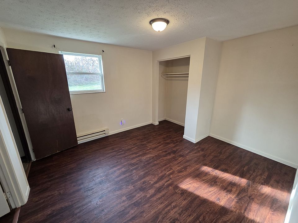 2nd image of 2662 Boggs Rd Unit 7