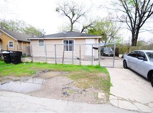 904 Pollard St, Houston, TX 77020