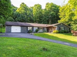 41 Deer Trail Dr, Mahopac, NY 10541
