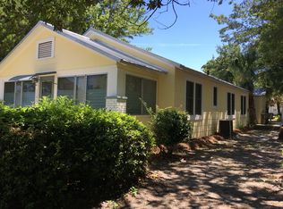 1105 Monument Ave, Port Saint Joe, FL 32456