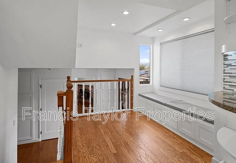 1080 Circle Dr — Photo 12