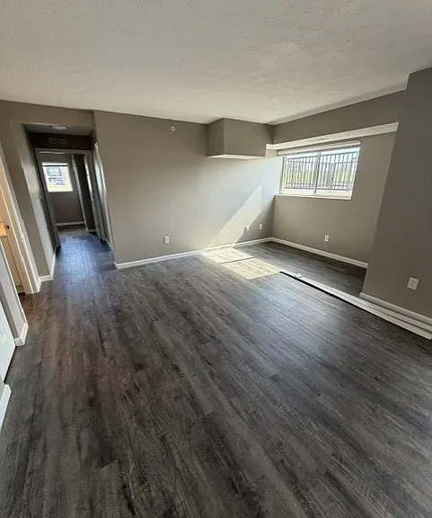 Beacon Point Apartments — Photo 36