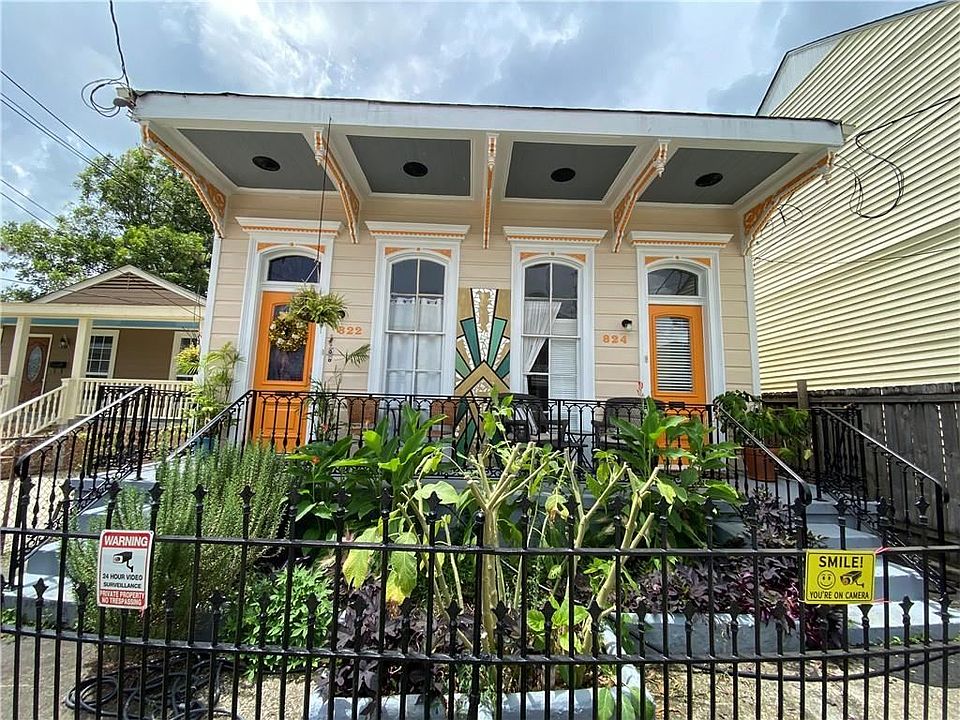 1st image of 822-24 Josephine St