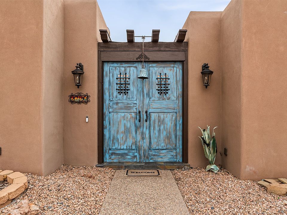 1st image of 2720 Pradera Ct