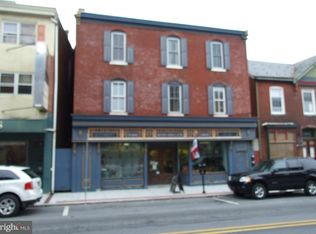 33 S 3rd St, Oxford, PA 19363