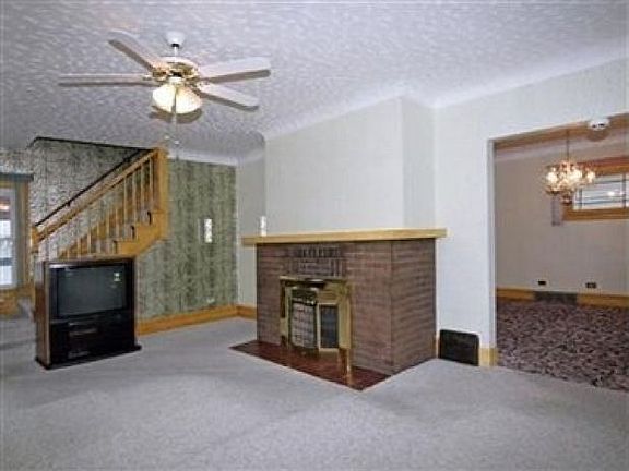 5th image of 18216 Hiller Ave