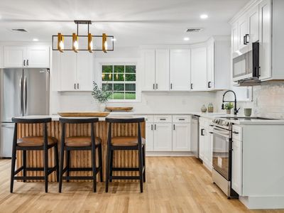 22 Longhill Rd, Ashland, MA, 01721