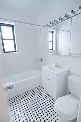 Rented by Living New York | media 10