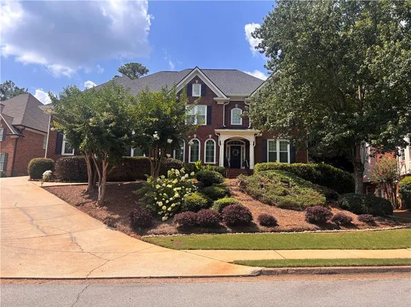 2744 Fairway Knoll Ct, Dacula, GA 30019