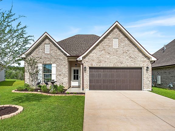 2nd image of 101 Hydrangea Blvd