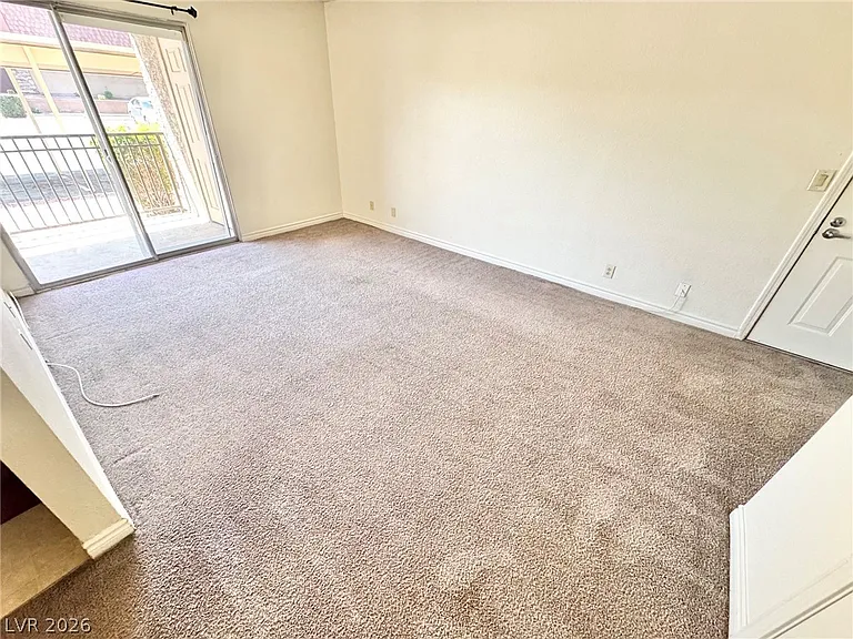 5060 Indian River Dr #379 — Photo 4