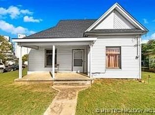 21 W 3rd St, Carnegie, OK 73015