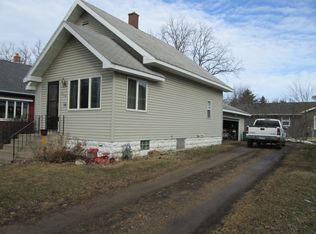 719 11th Ave N, Saint James, MN 56081