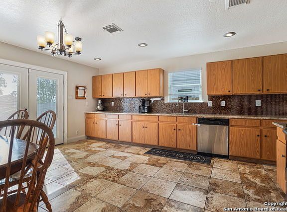3rd image of 1384 Copper Path Dr