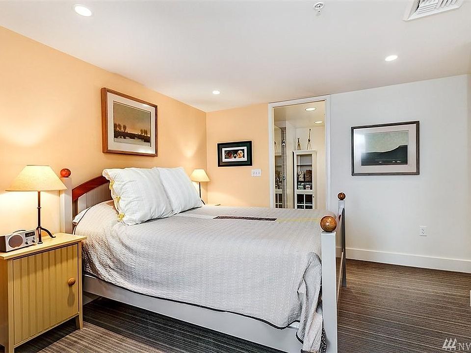 1st image of 820 Blanchard St Unit 1304