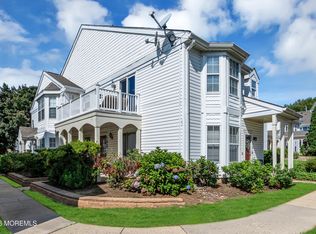 133 Tulip Ln, Freehold, NJ 07728